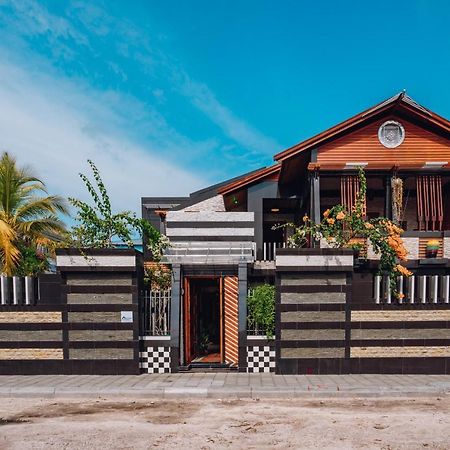 Millennium Island Residence Fuvahmulah Exteriör bild